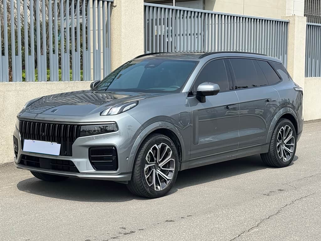 Lynk & Co 09 EM-P