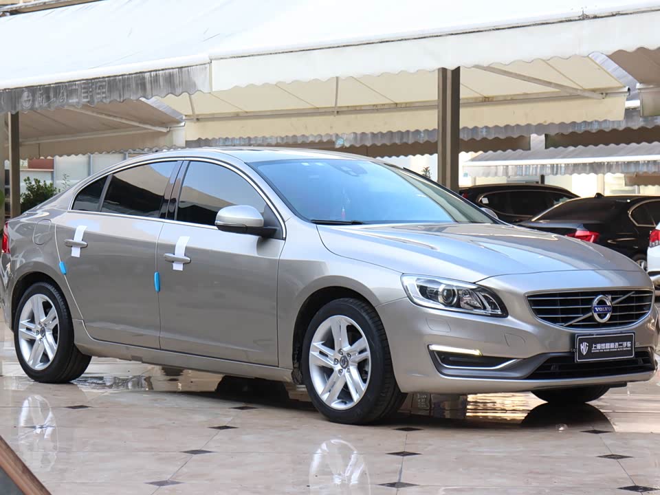Volvo S60