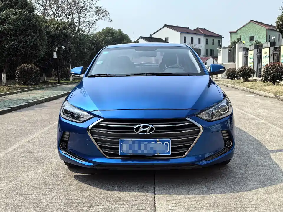 Hyundai Lead