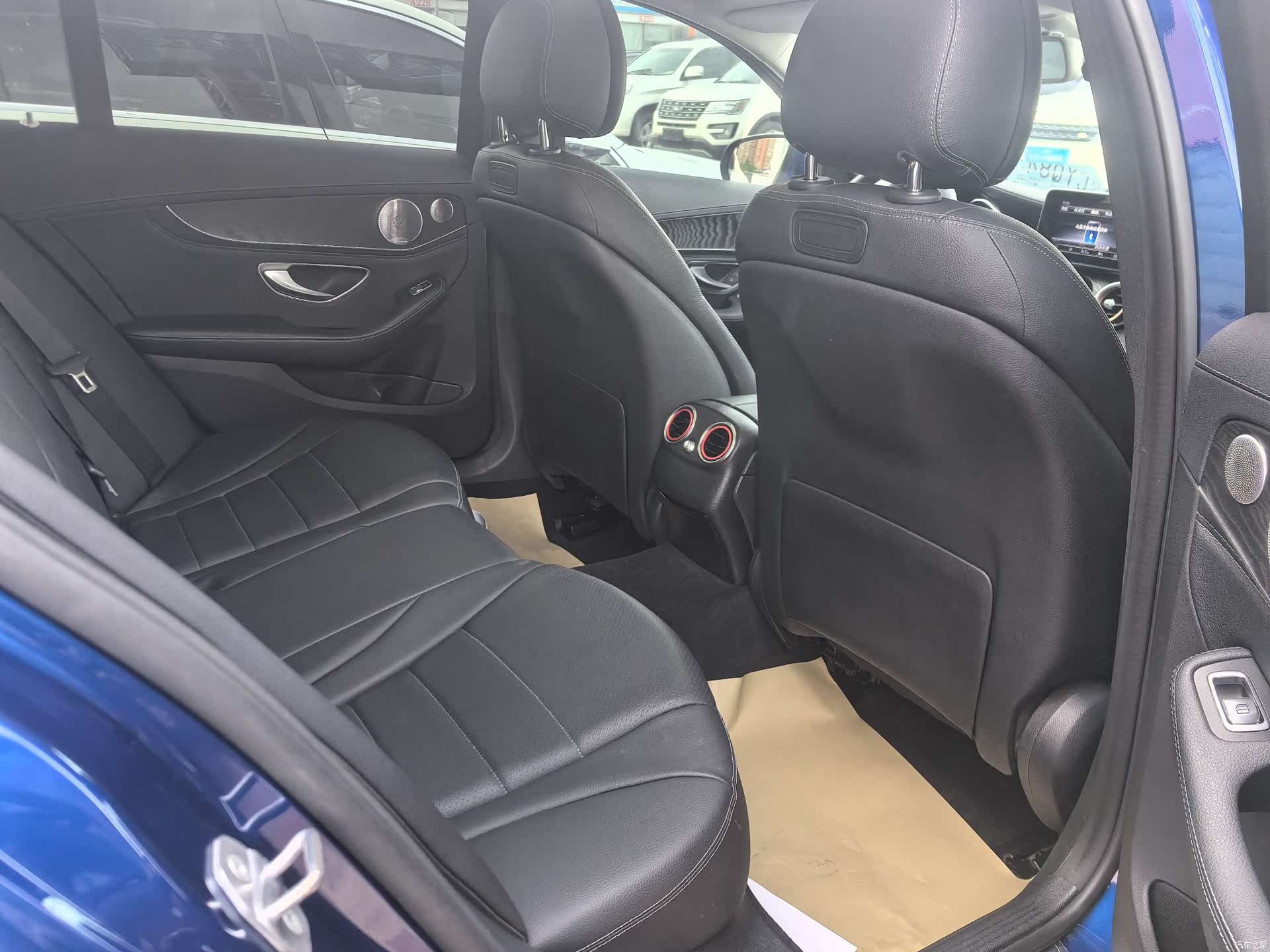 Mercedes-Benz C-Class, 2018 6