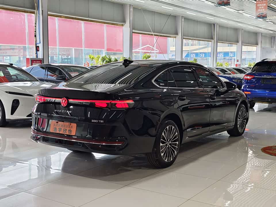 Volkswagen Magotan
