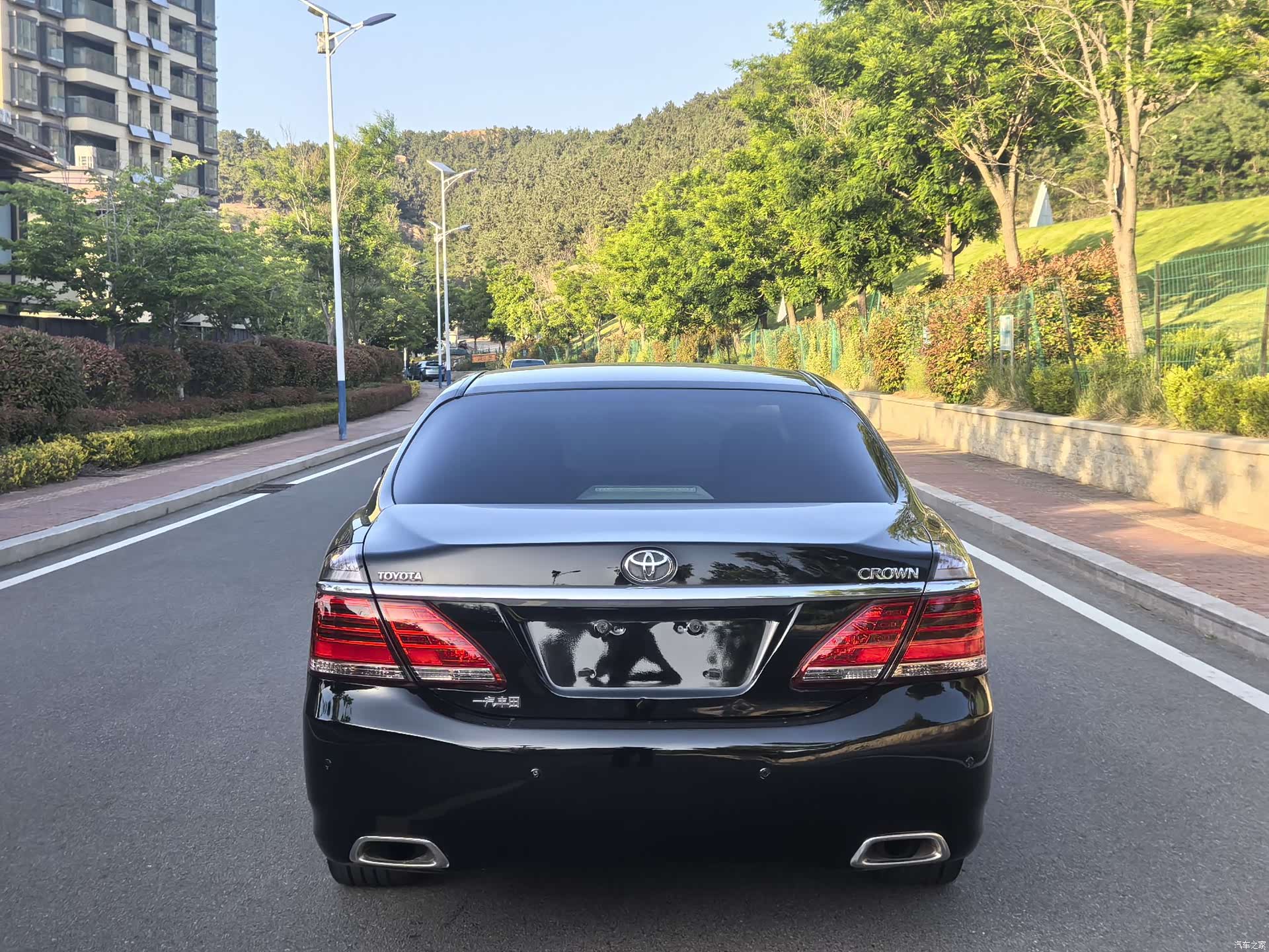 Toyota Crown, 2013 все фото
