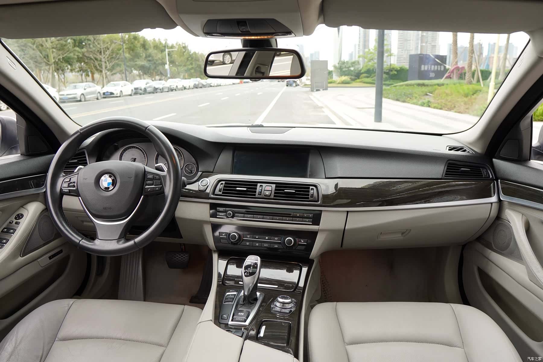 BMW 5 Series, 2012 7