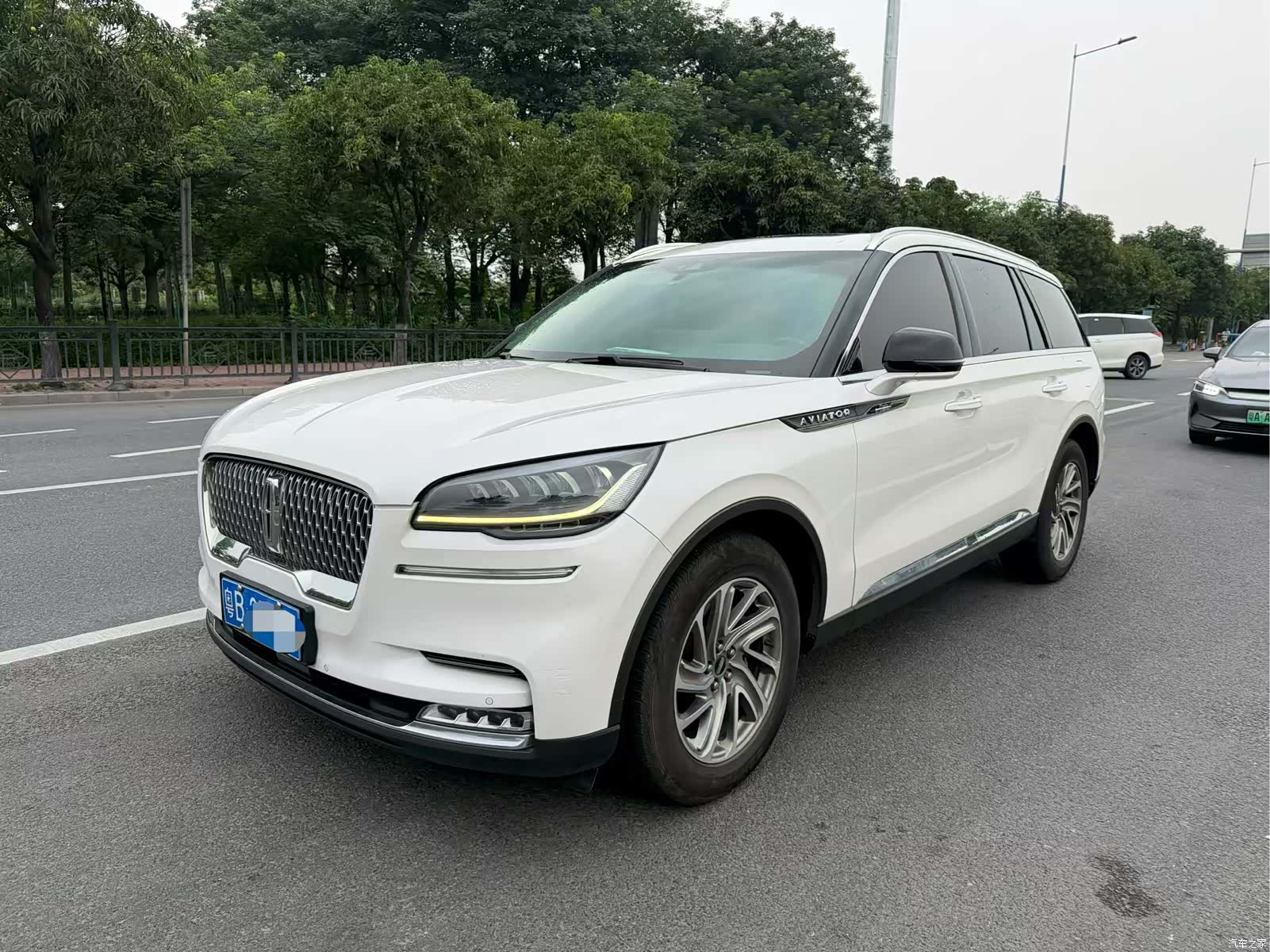 Lincoln Aviator