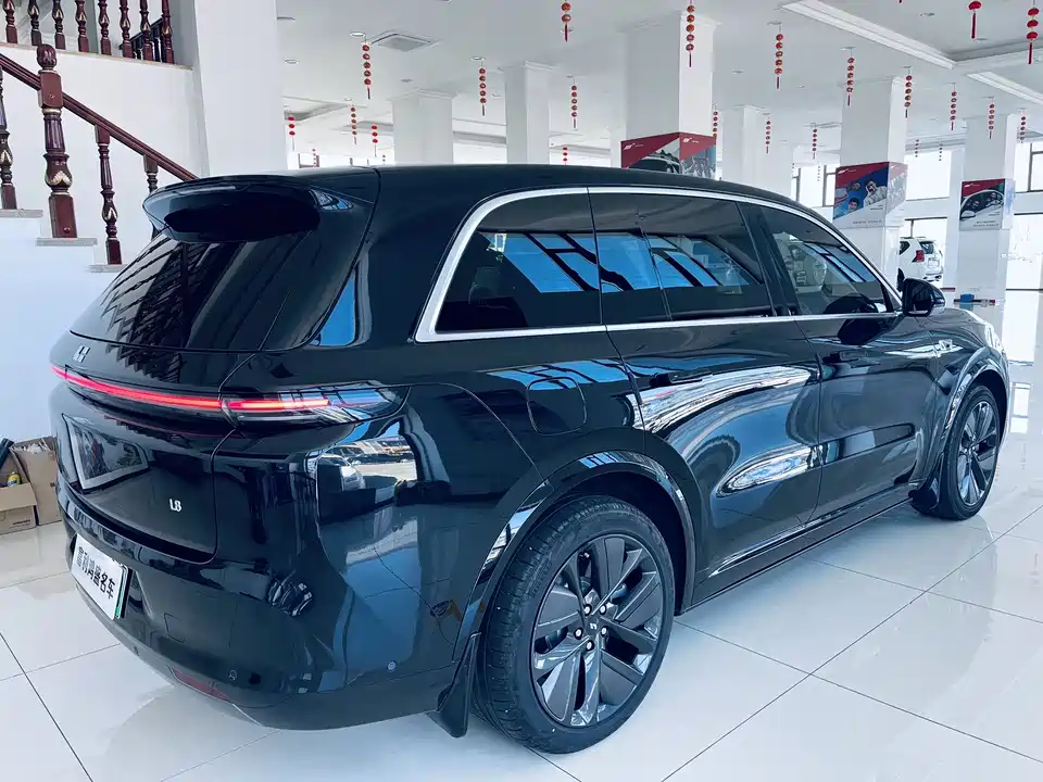 Li Auto Ideal L8