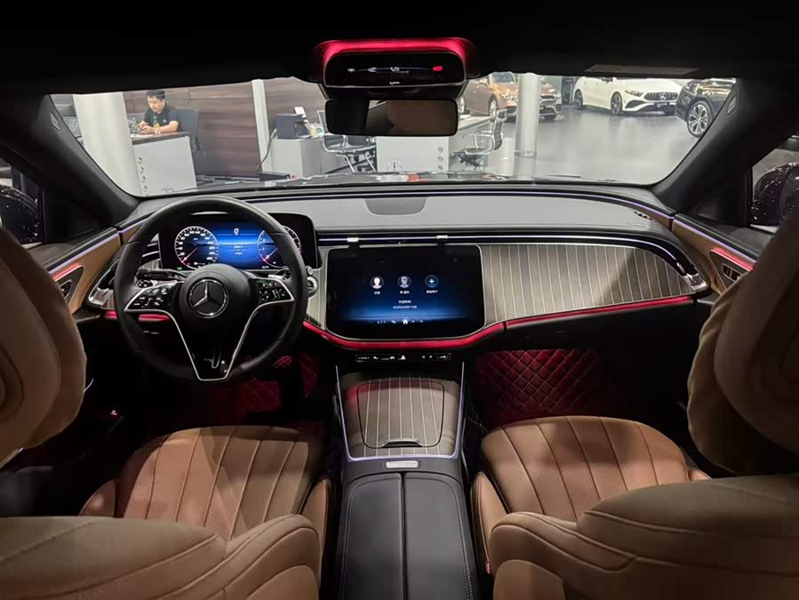Mercedes-Benz E-Class 2024, фото 17