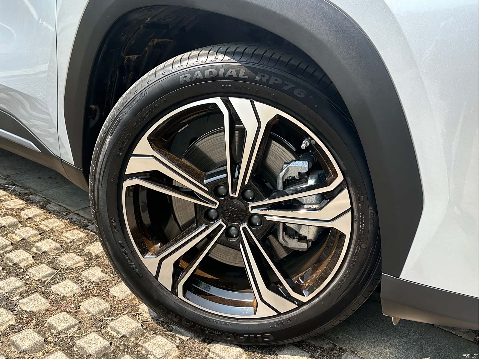 Geely Galaxy L7, 2025 4