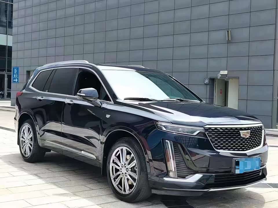 Cadillac XT6