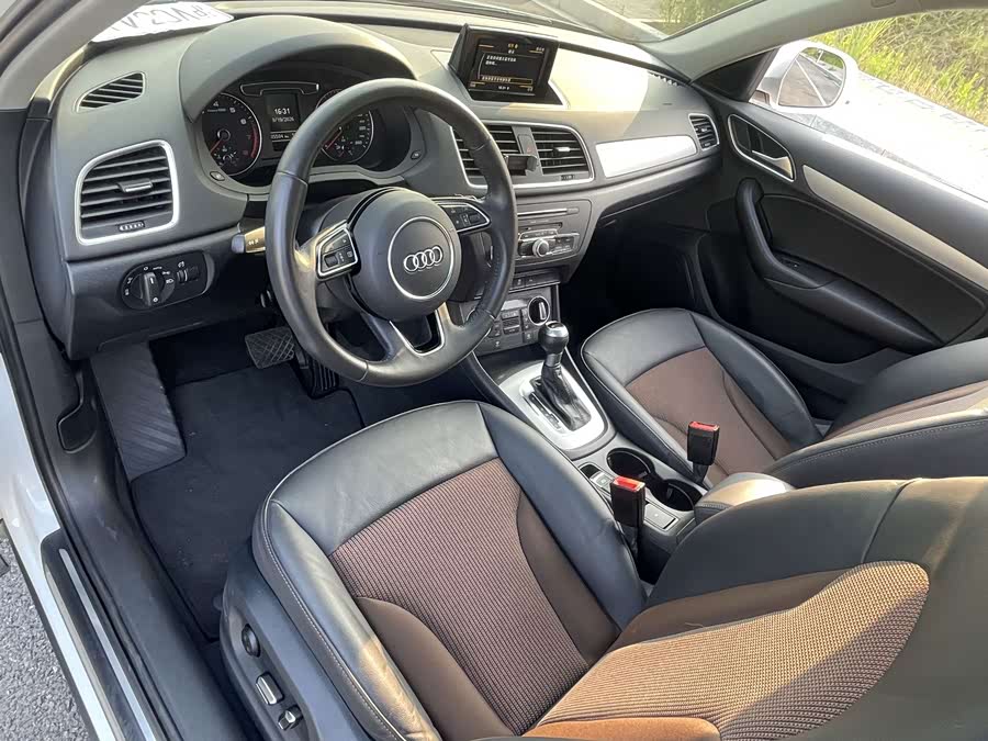 Audi Q3 2017, фото 4