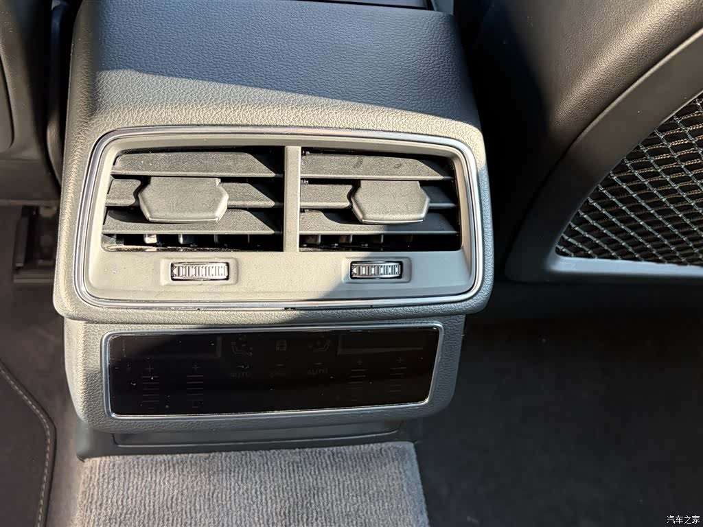 Audi A6L, 2019 19