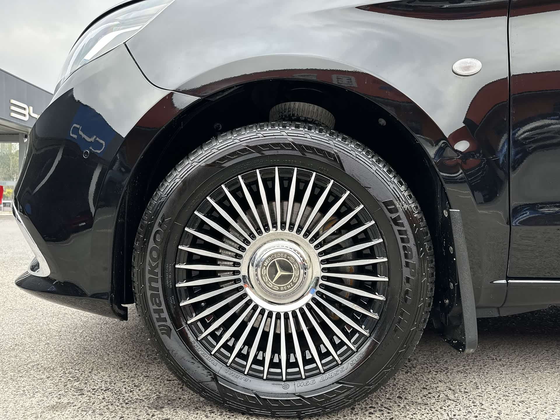 Mercedes-Benz 7, 2023 20
