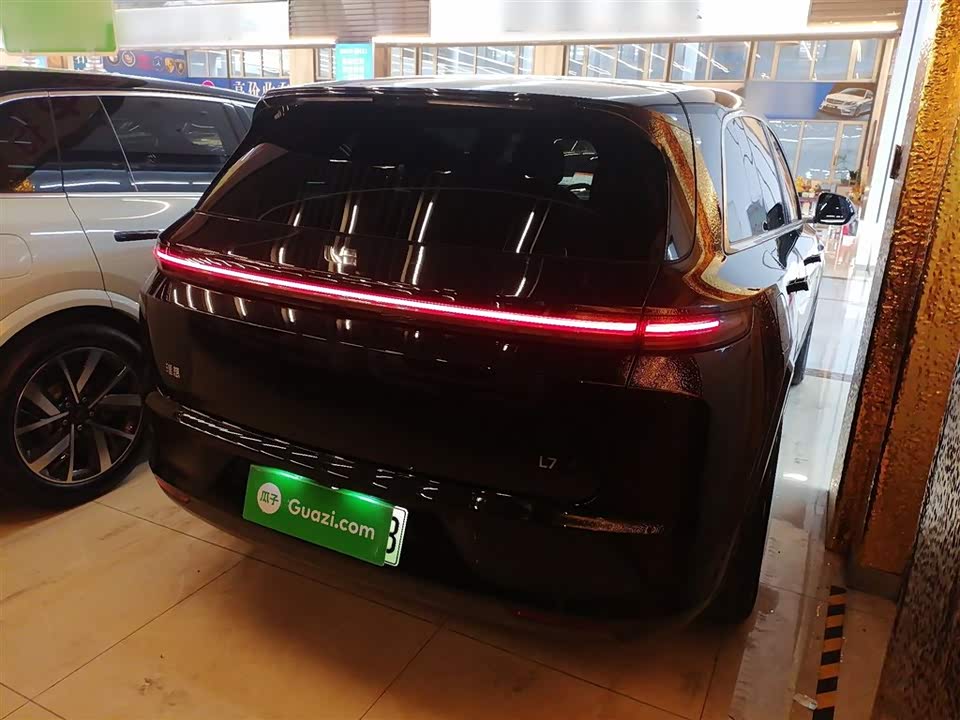 Li Auto Ideal L7