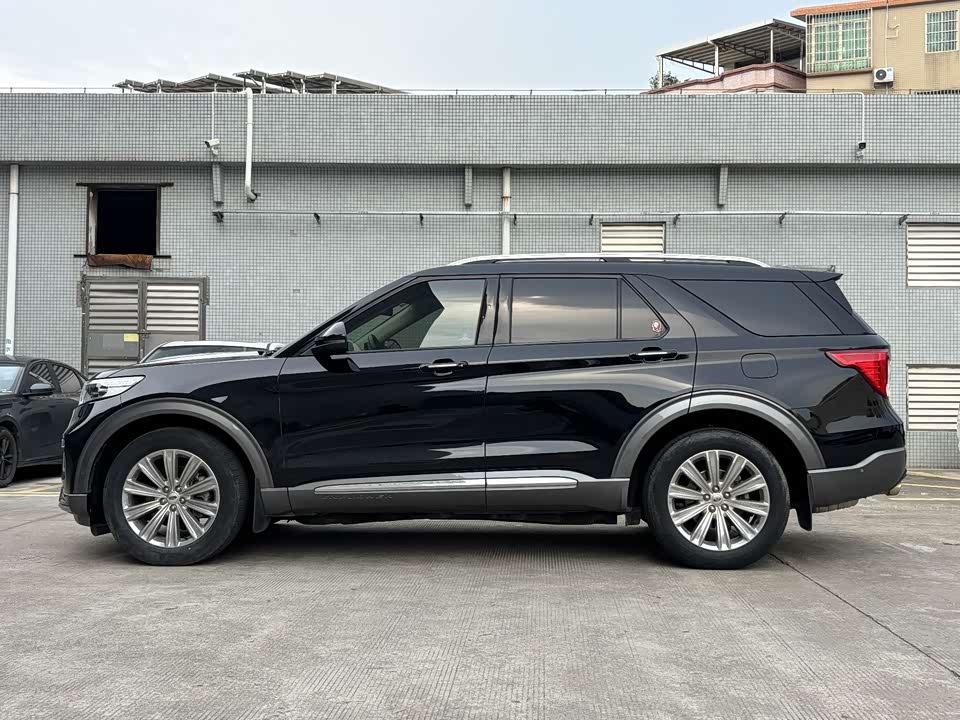 Ford Explorer Ford Explorer