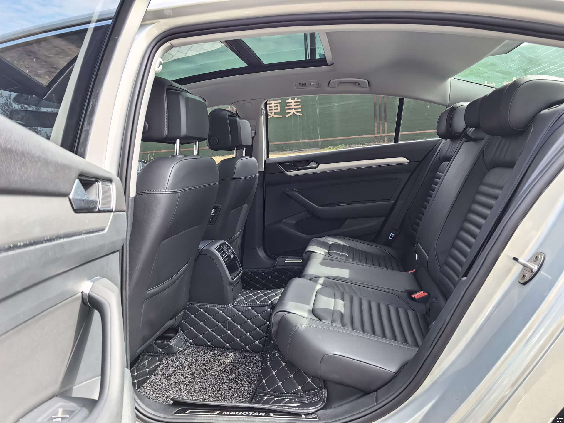 Volkswagen Magotan, 2019 10