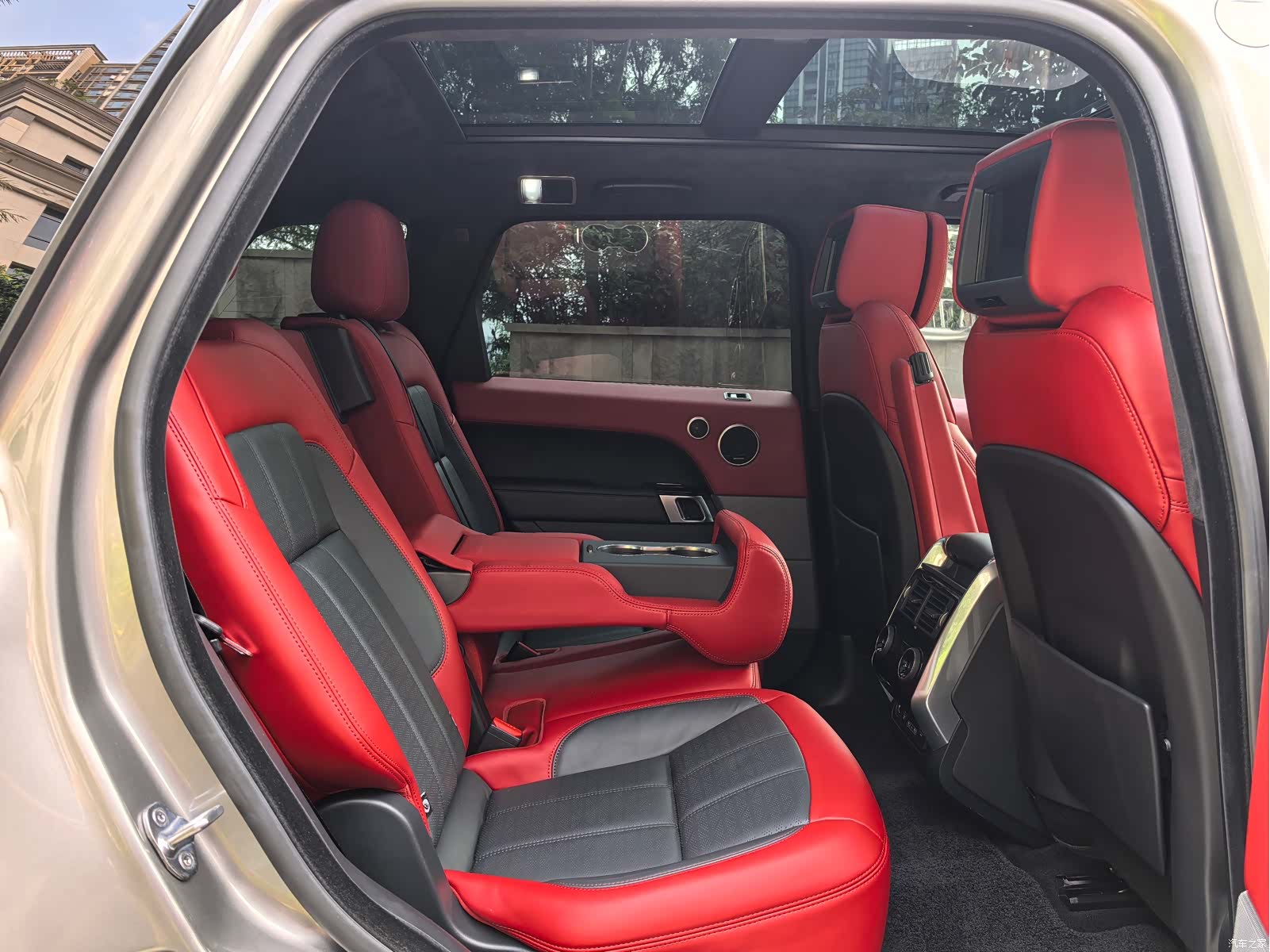 Land Rover Range Rover, 2018 17