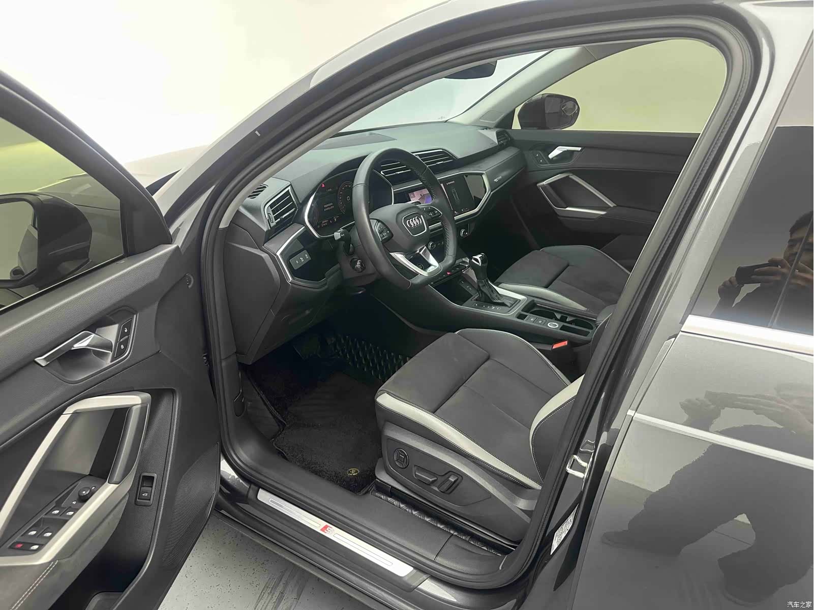 Audi Q3, 2022 9