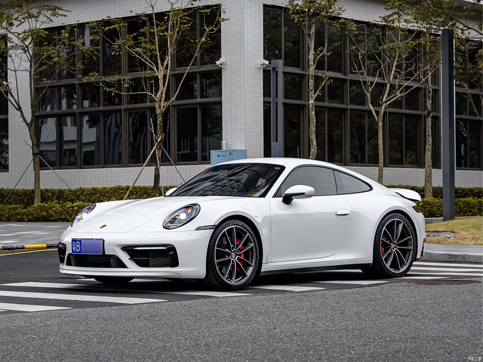 Porsche 911, 2022 1