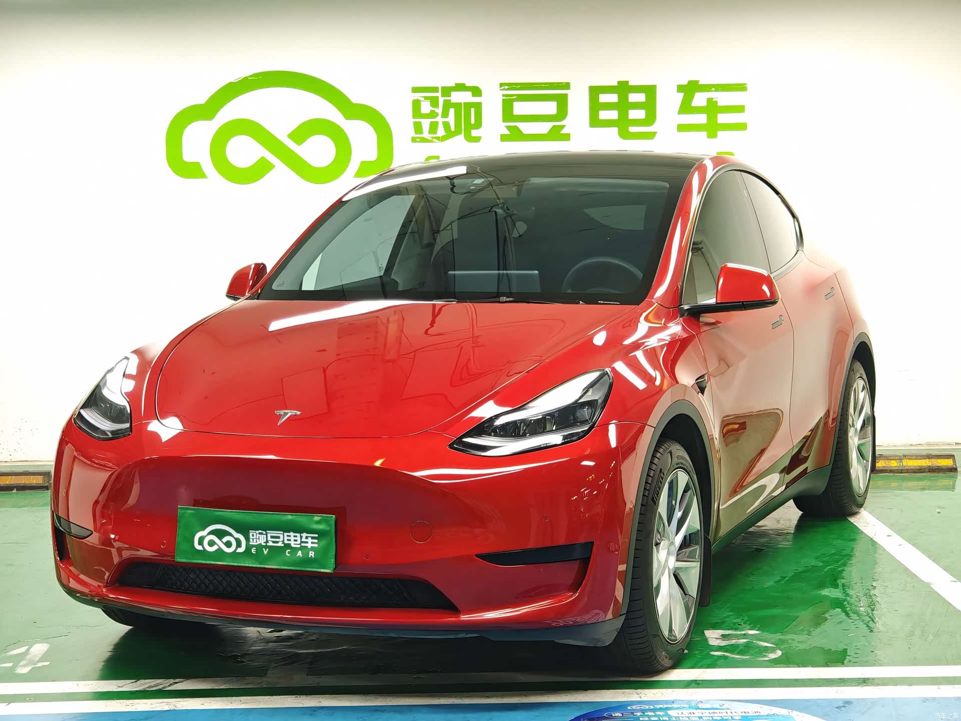 Tesla Model Y, 2023 1