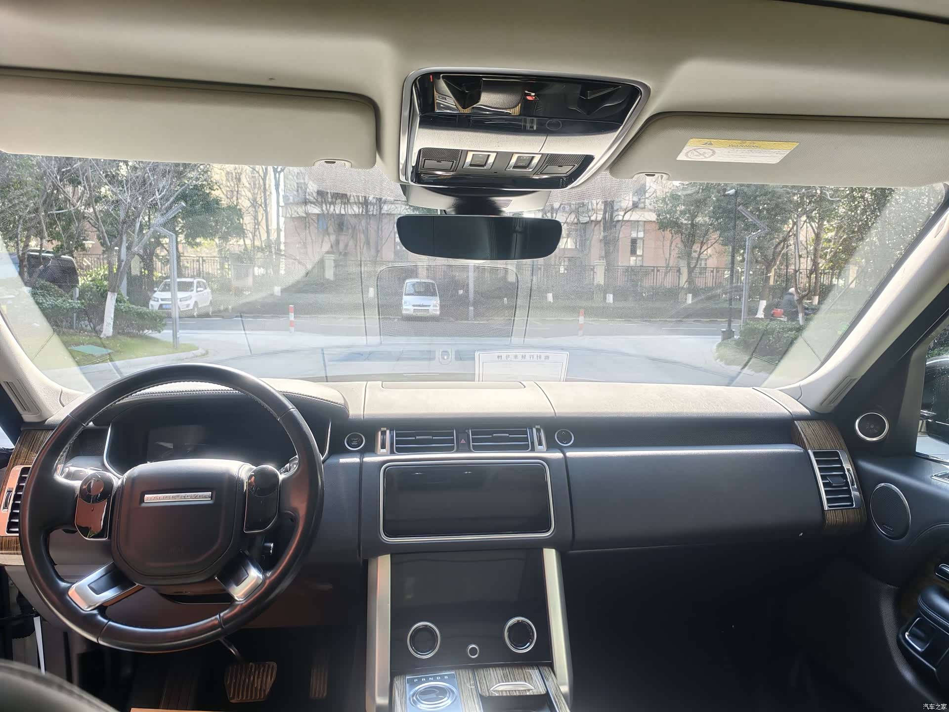 Land Rover Range Rover, 2019 10