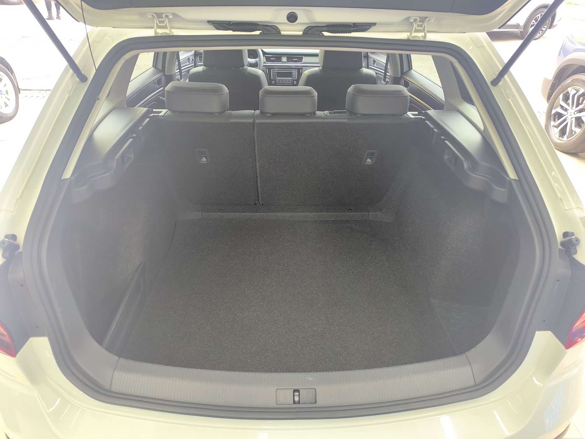 Volkswagen C-TREK, 2018 15