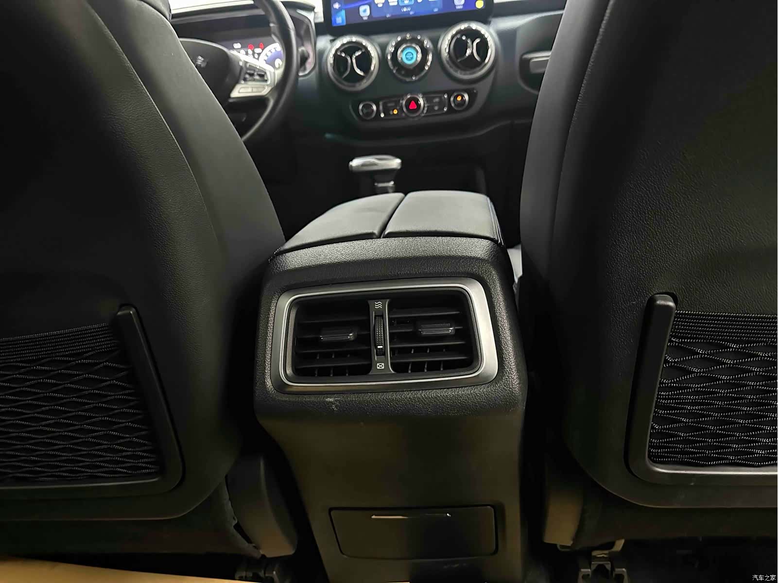 BAIC BJ40, 2021 13