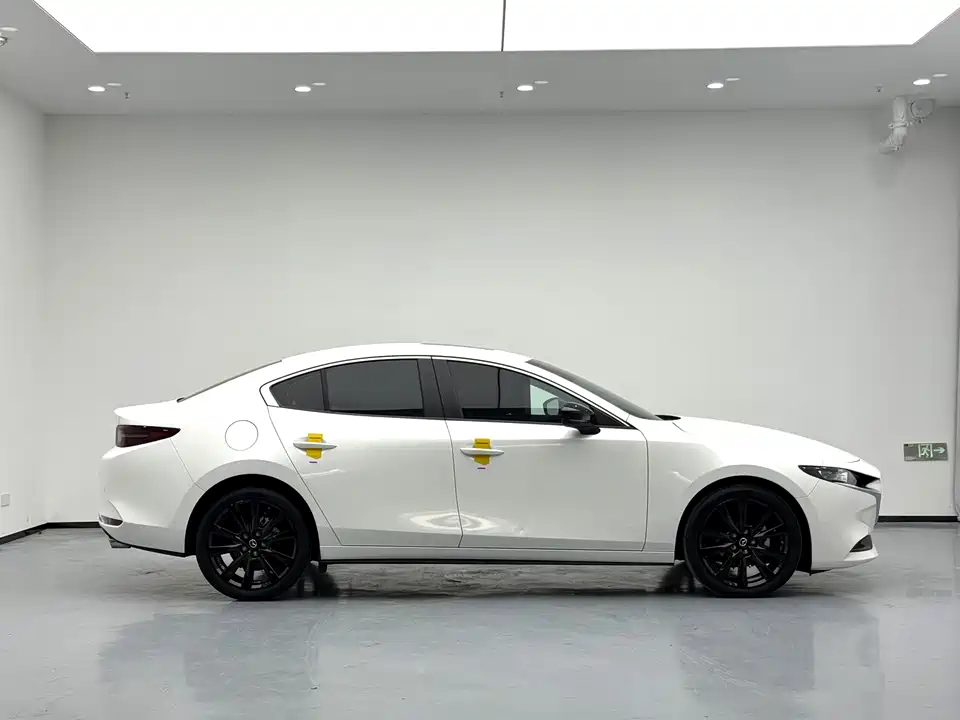 Mazda 3 Angkesaila Mazda 3 Angkesaila