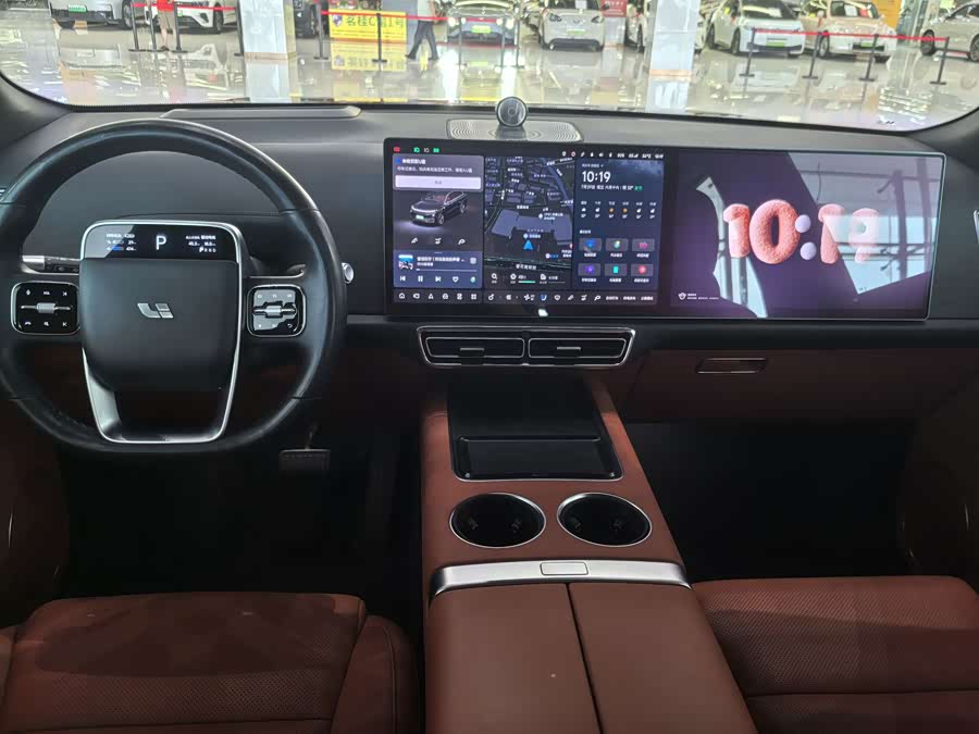 Li Auto L8 2022, фото 14
