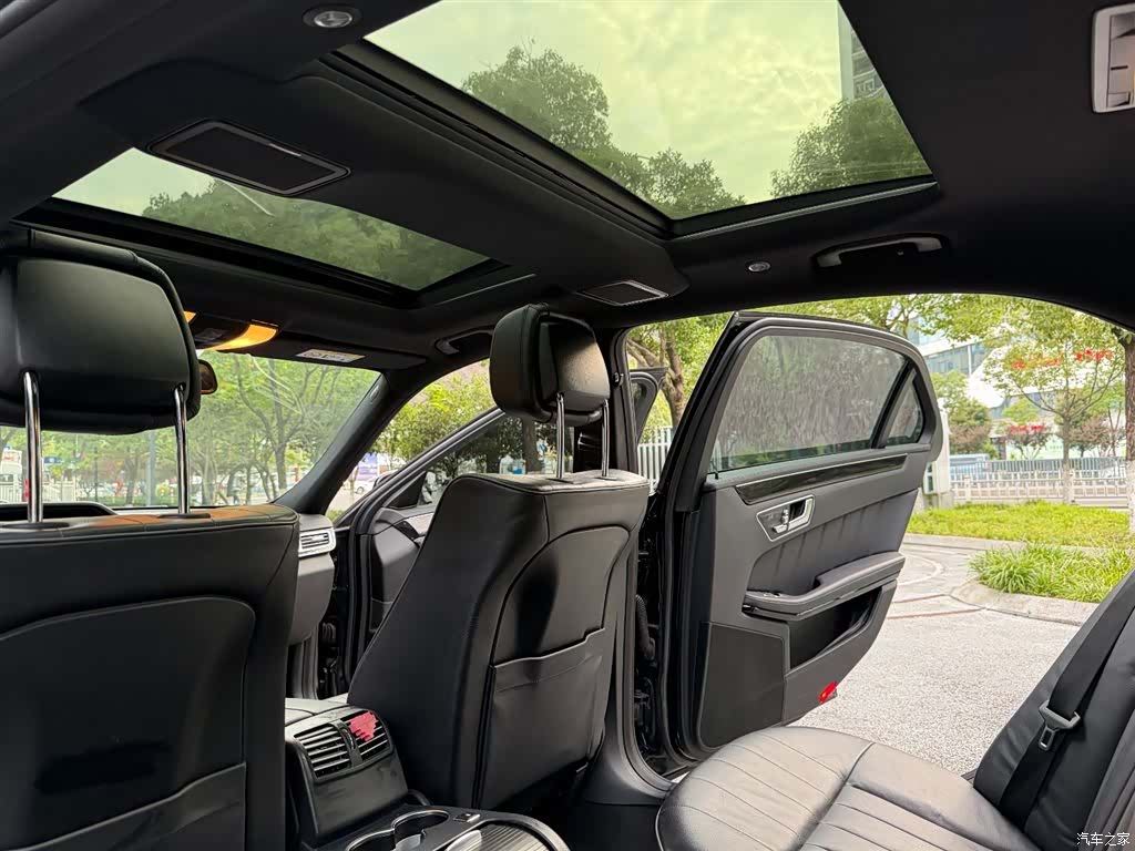 Mercedes-Benz E-Class, 2015 22