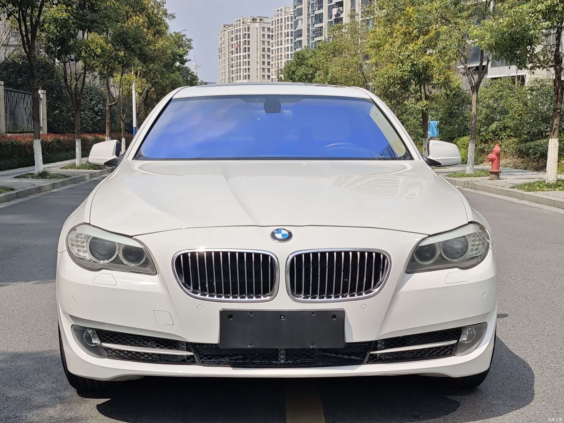 BMW 5 Series, 2012 8
