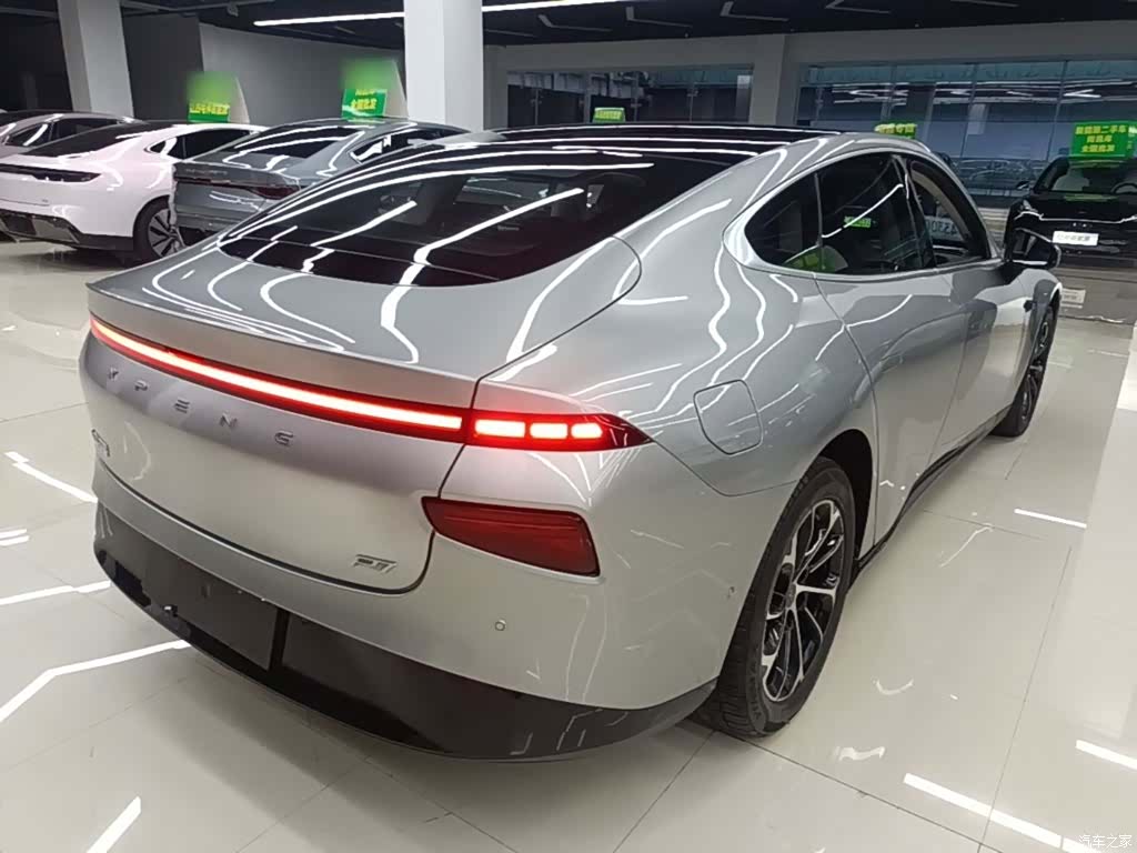 Xpeng P7, 2023 7