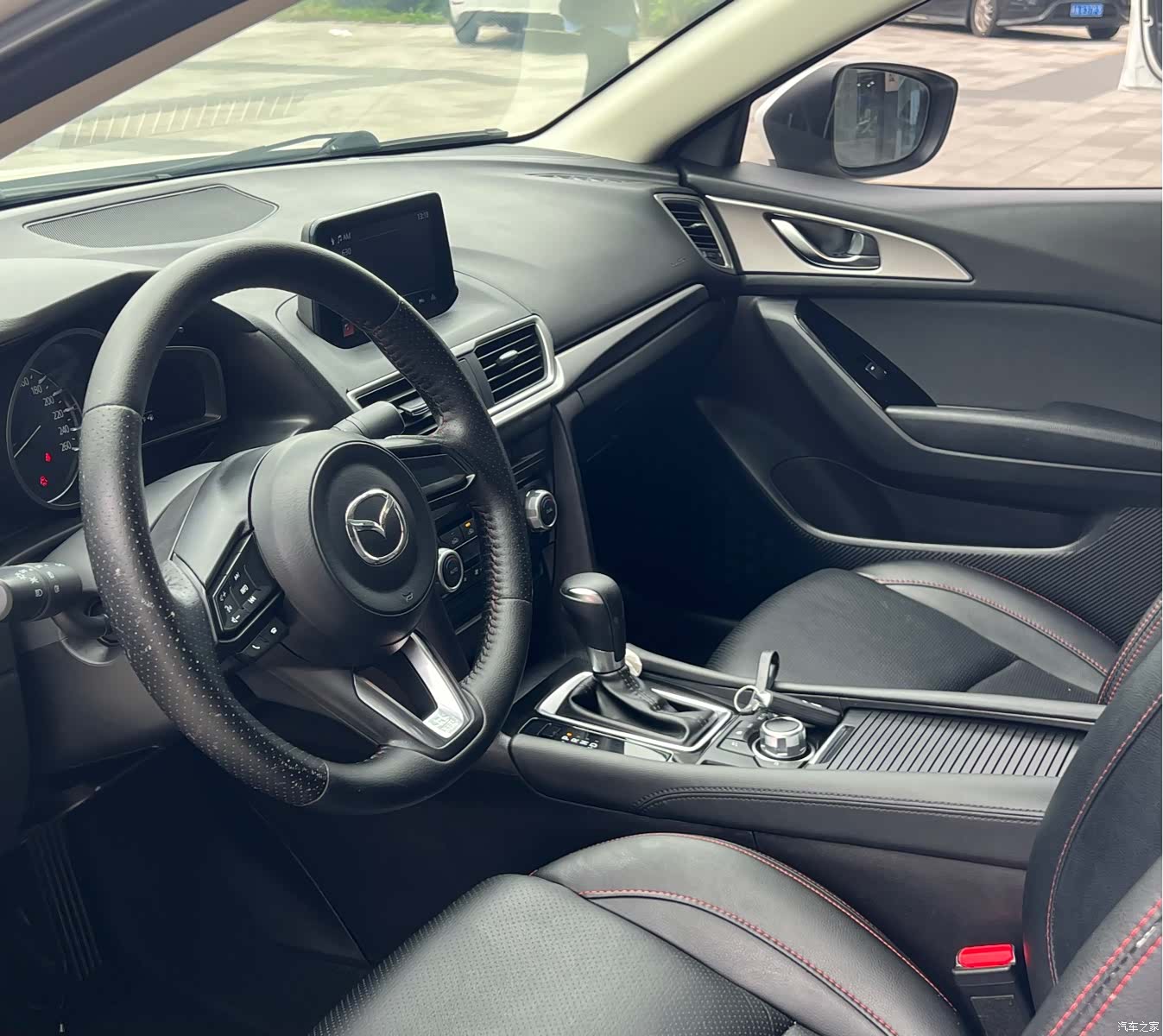 Mazda Mazda3, 2019 17