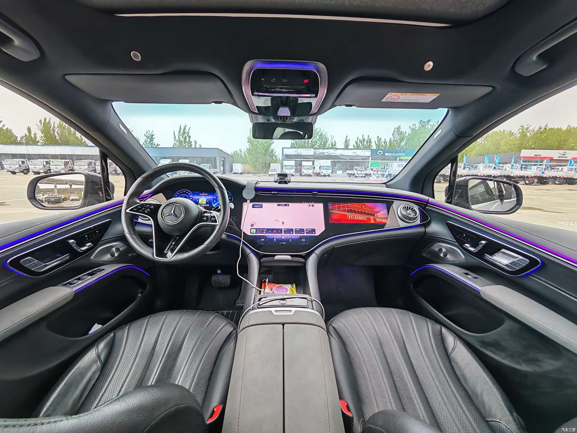 Mercedes-Benz EQS, 2023 9