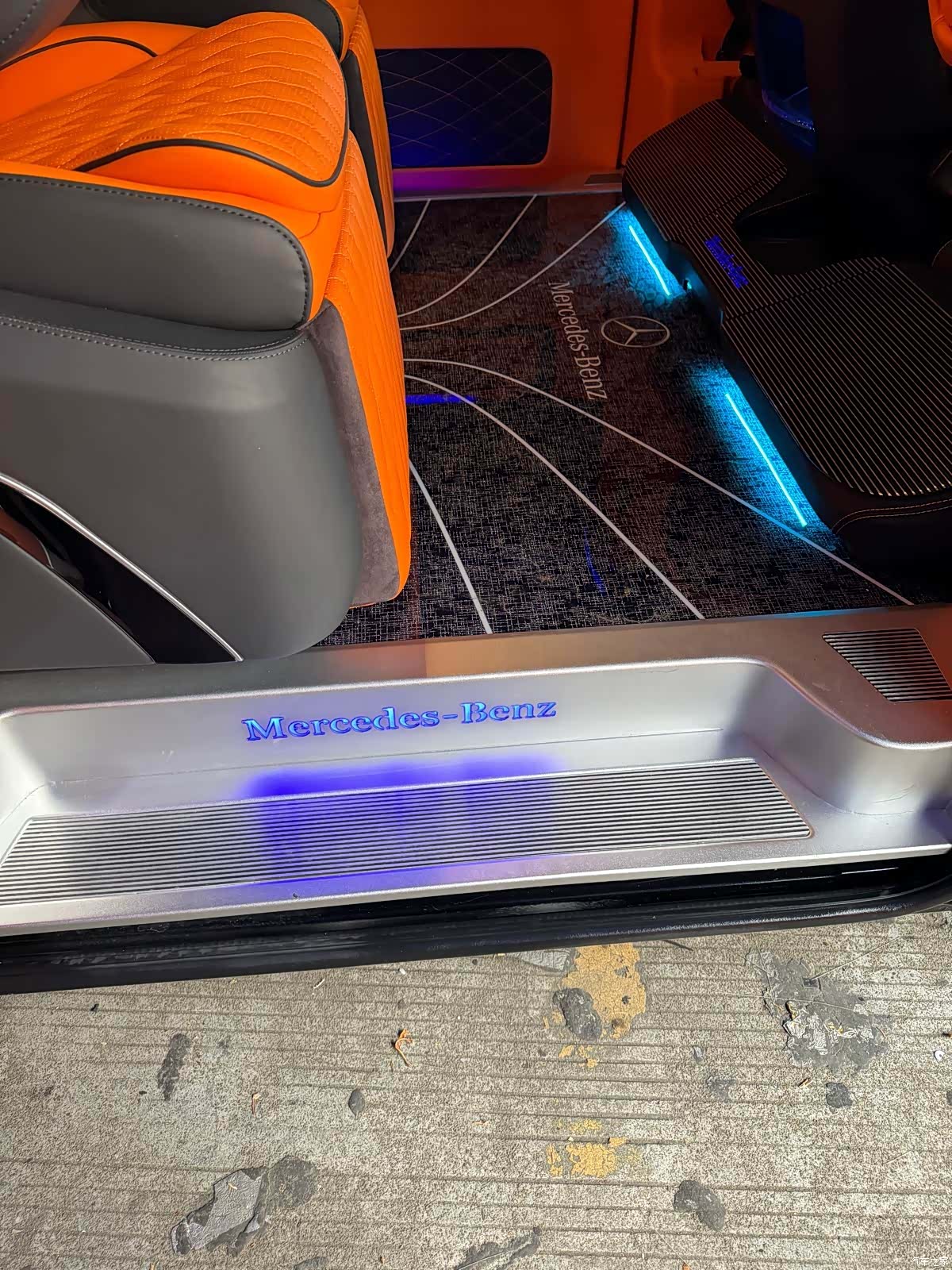 Mercedes-Benz 7, 2020 21