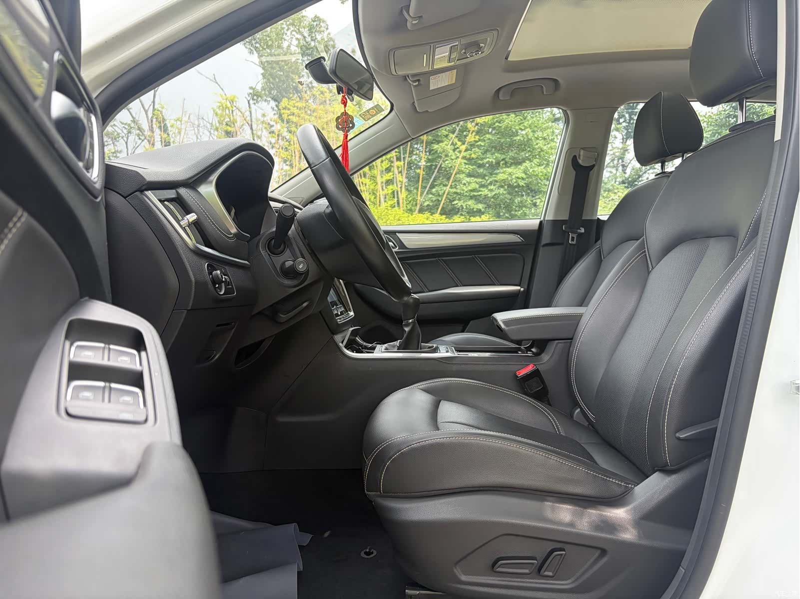 Roewe RX5, 2019 15