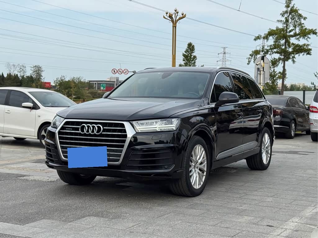 Audi Q7 2018 45 TFSI
