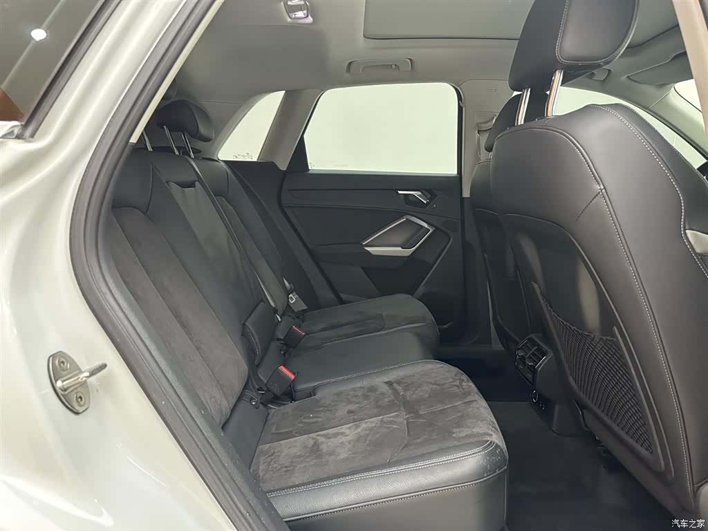 Audi Q3, 2022 16