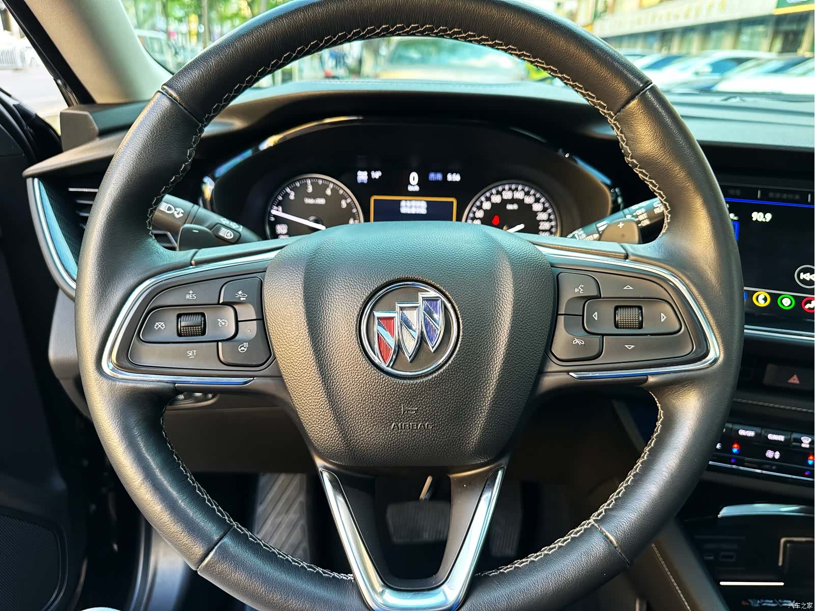 Buick Envision Plus, 2022 18