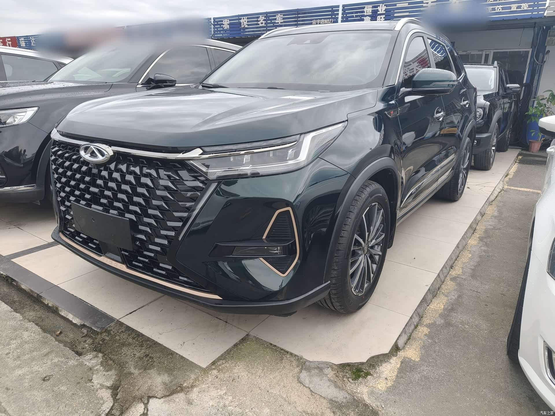 Chery Tiggo 8
