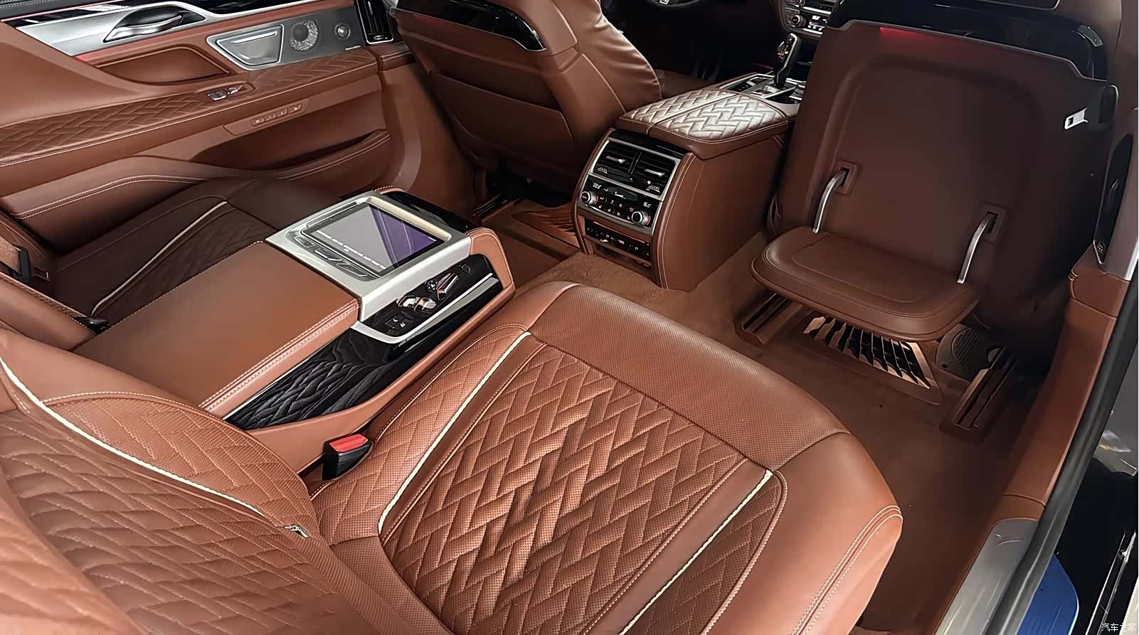 BMW 7 Series, 2020 26