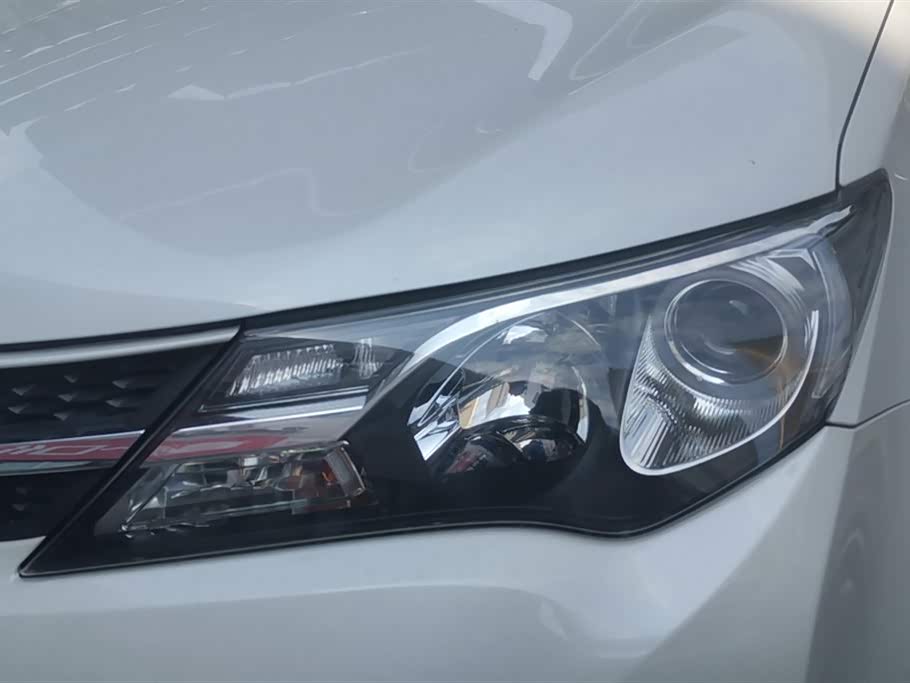 Toyota RAV4 Rongfang