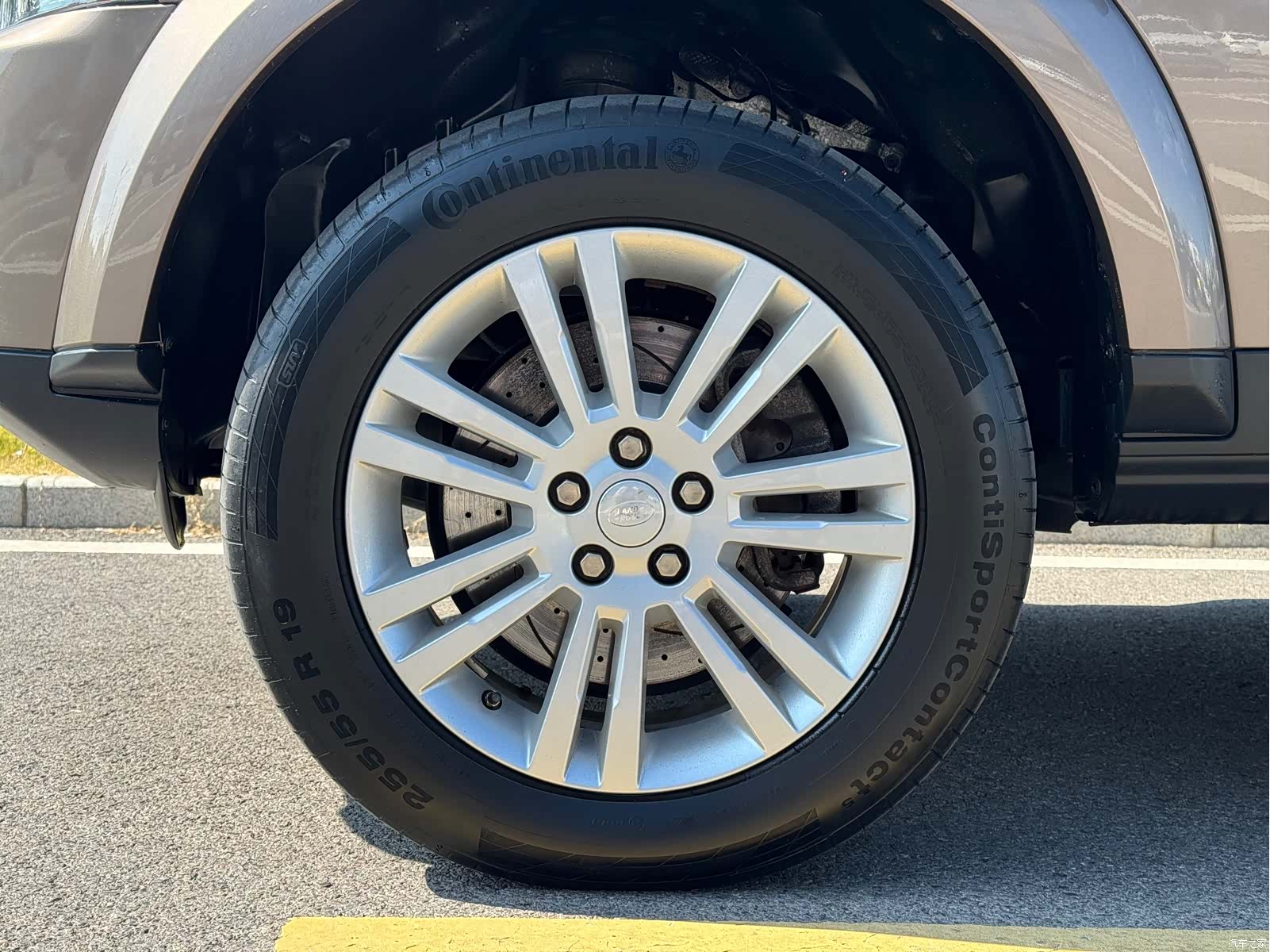 Land Rover Discovery, 2016 8