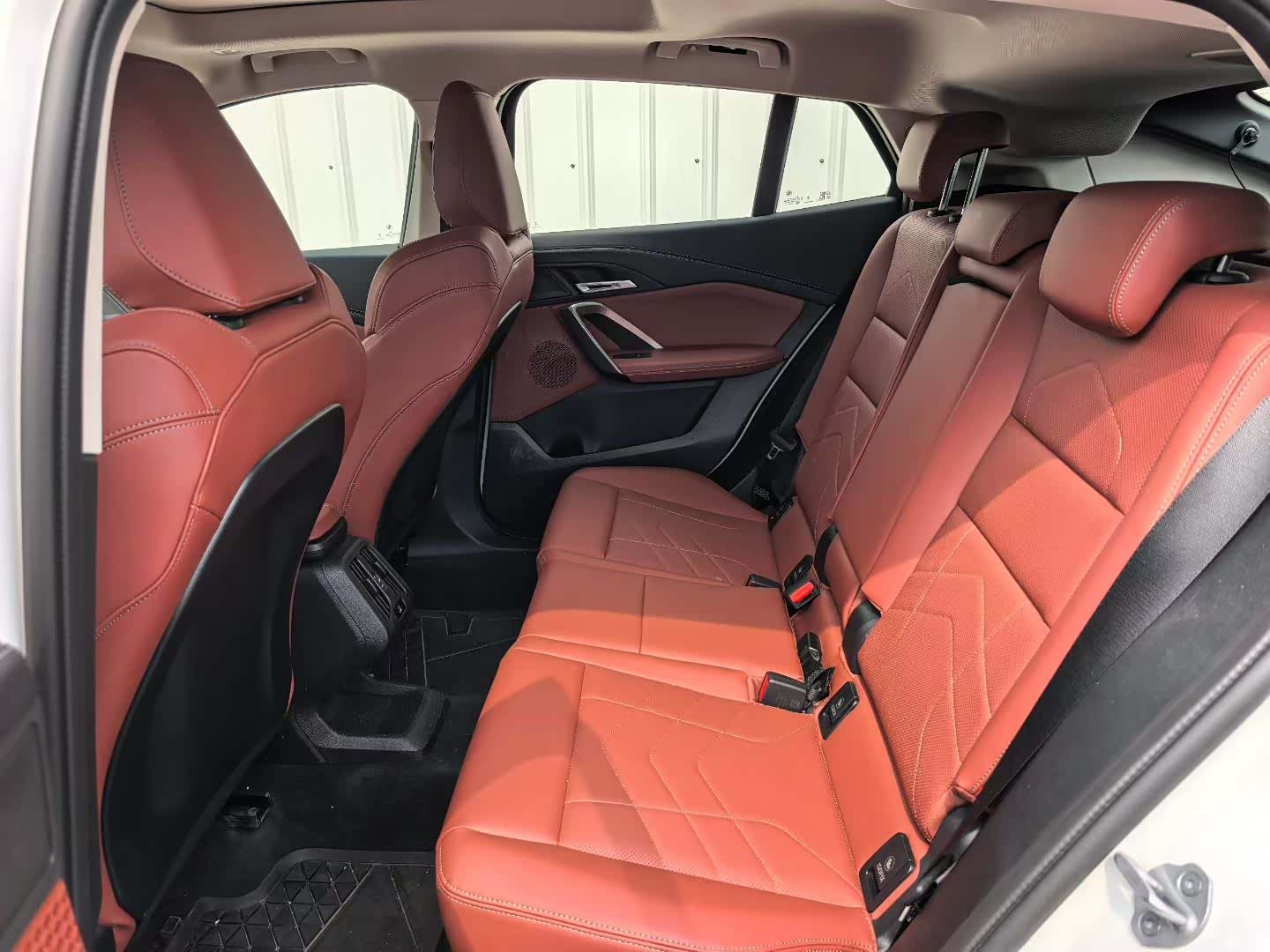 BMW X2, 2025 6