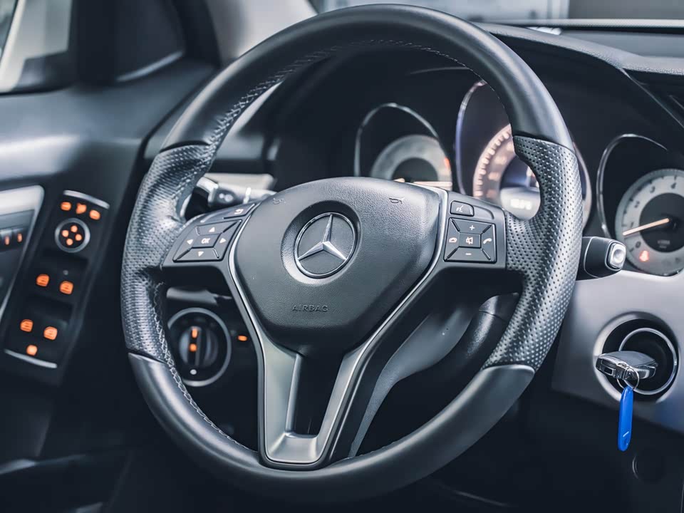 Mercedes-Benz GLK class