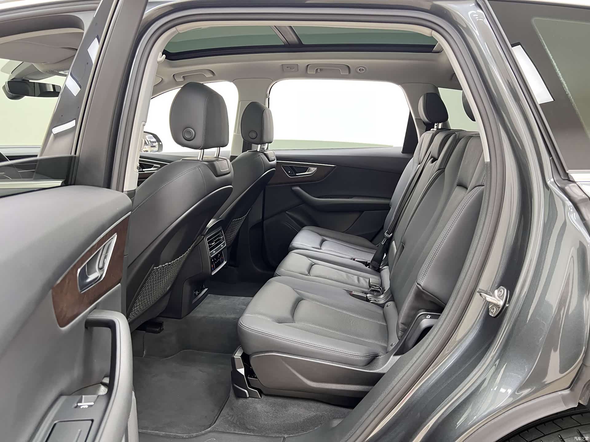 Audi Q7, 2021 16