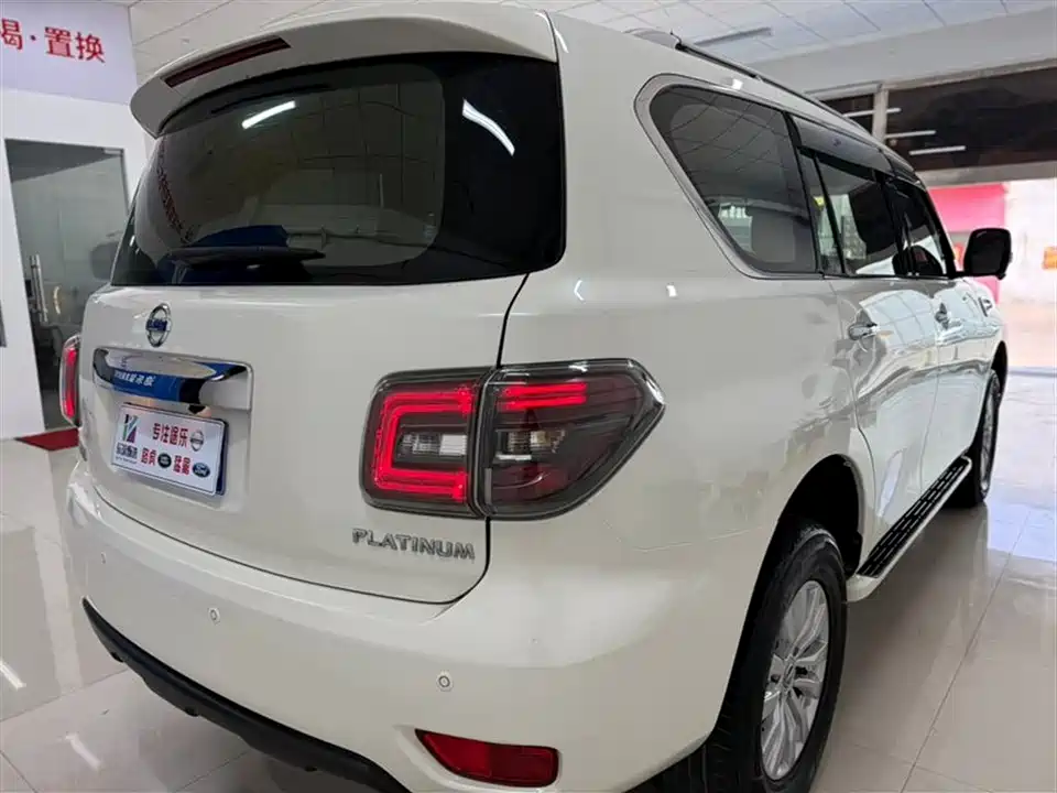 Nissan Toure