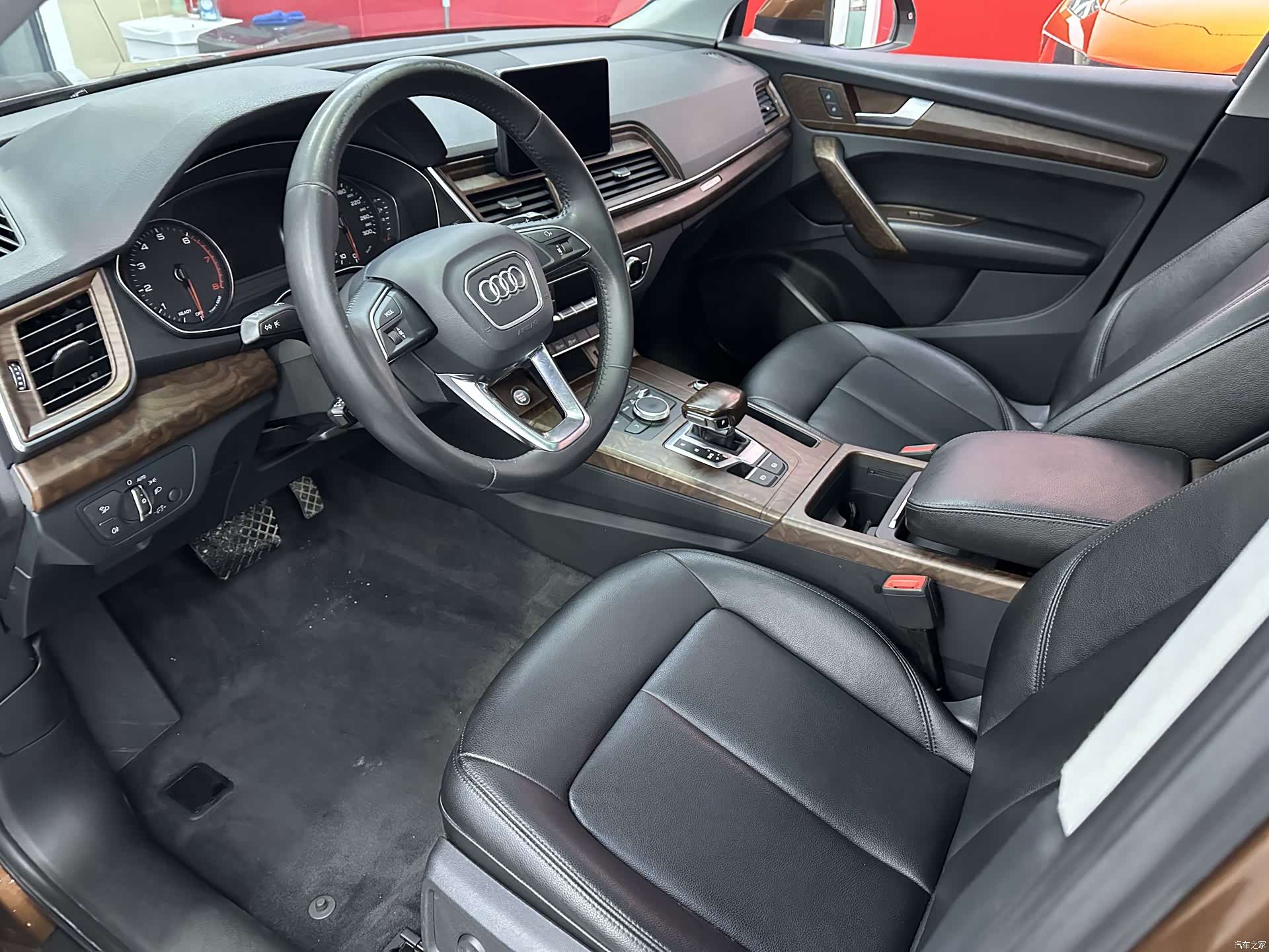 Audi Q5L, 2019 7