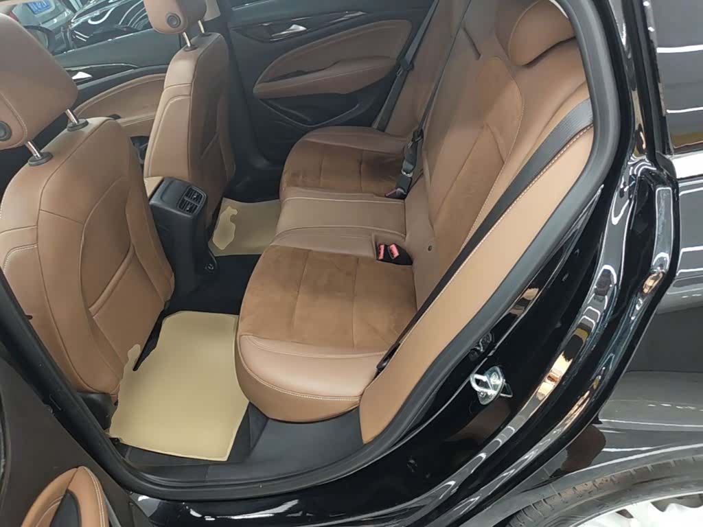 Buick Regal, 2022 17
