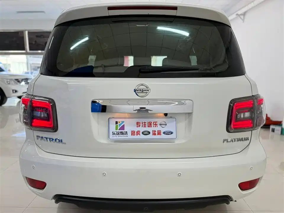 Nissan Toure
