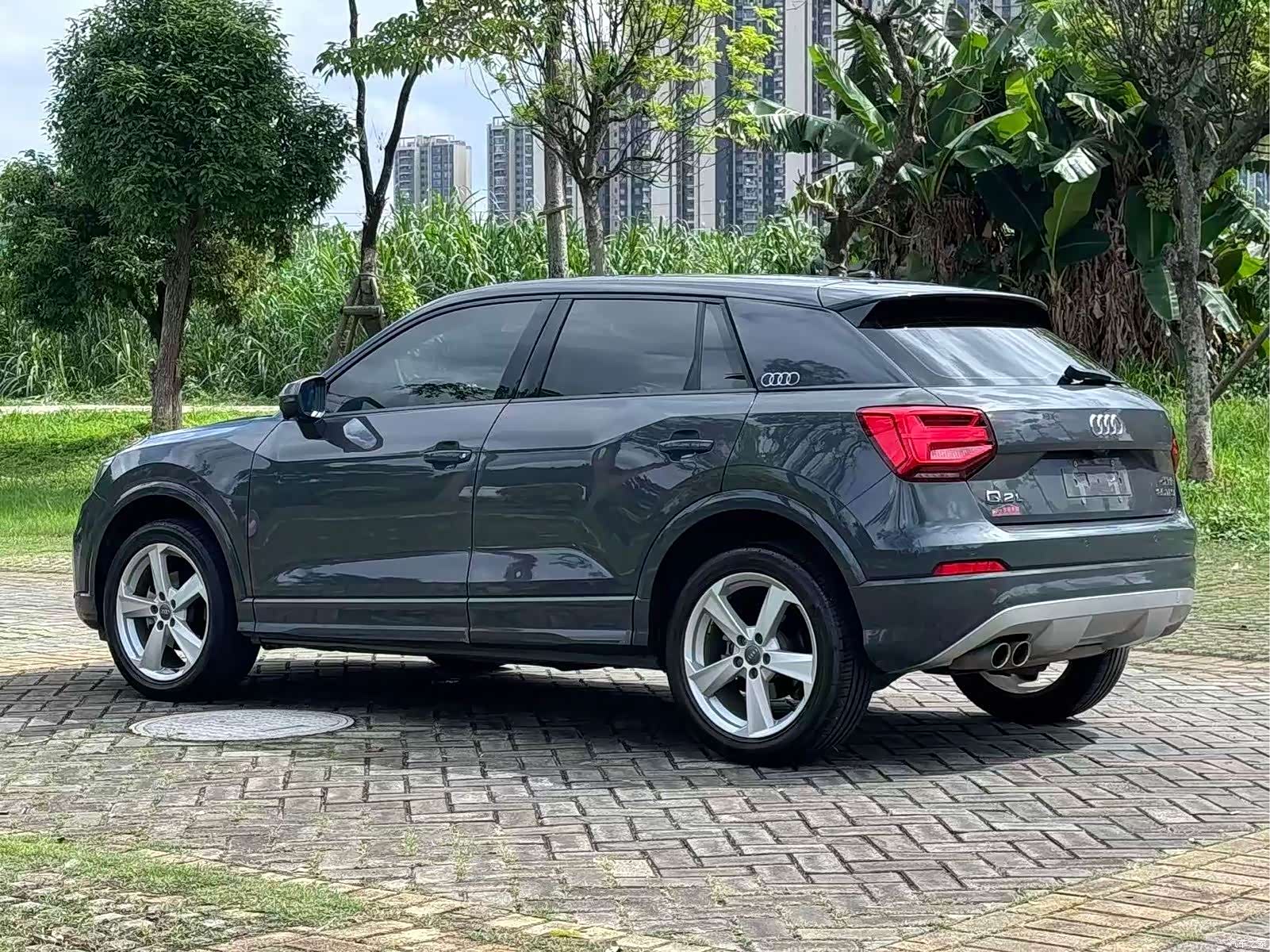 Audi Q2L, 2021 7