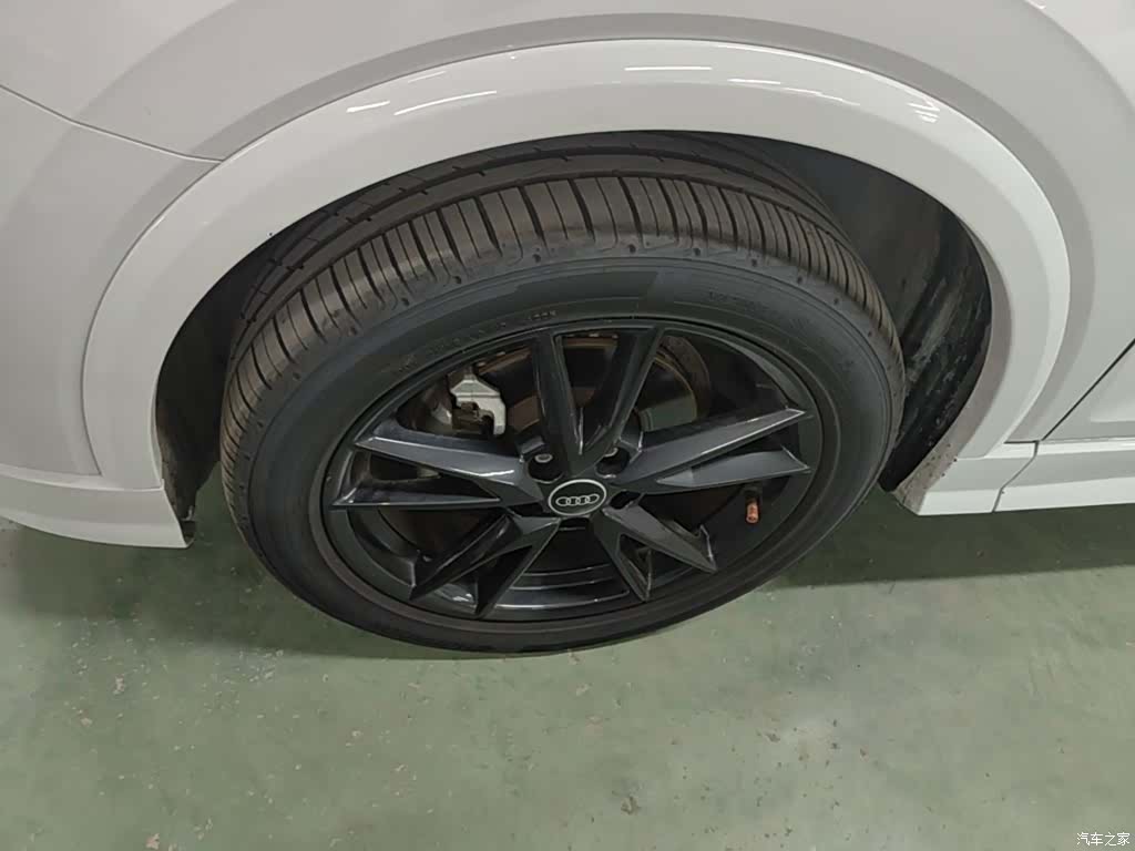 Audi Q2L, 2022 25